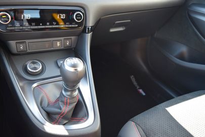 Car image 22