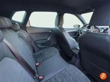 Car image 25