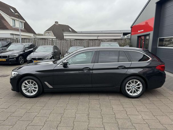 BMW 520i Touring 135 kW image number 2