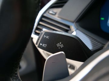 Car image 38