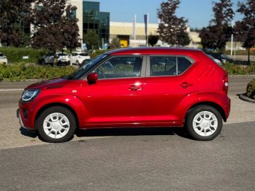 Car image 4