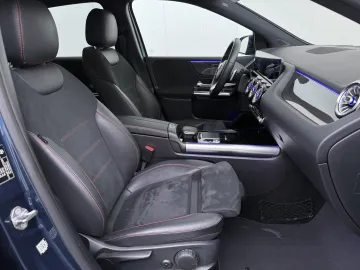 Car image 48