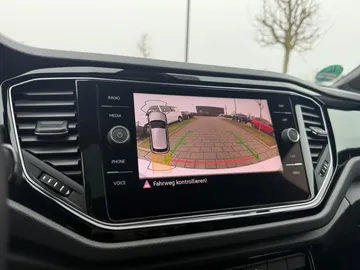 Car image 34