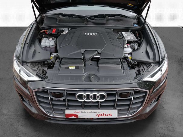 Audi Q8 55 TFSIe quattro 280 kW image number 21