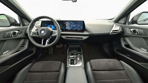 Car image 33