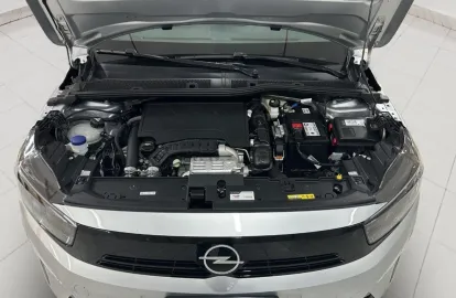 Car image 24