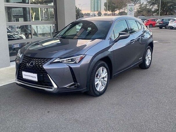 Lexus UX 112 kW image number 1