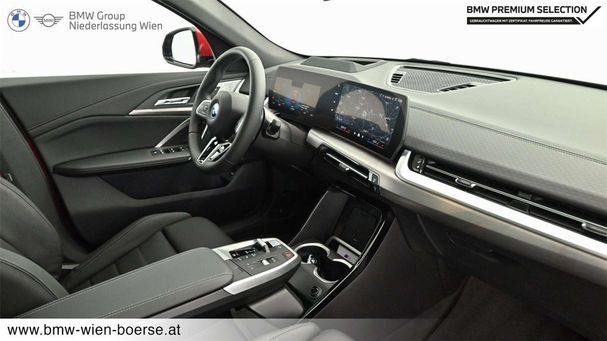 BMW iX2 xDrive30 225 kW image number 27