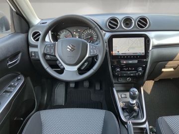 Car image 10