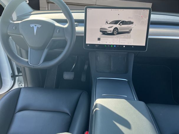 Tesla Model Y Long Range AWD 378 kW image number 20