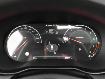 Car image 25