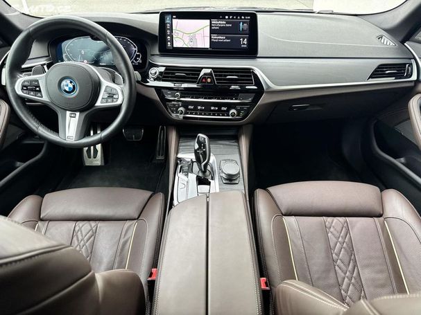 BMW 530 Touring xDrive 220 kW image number 7