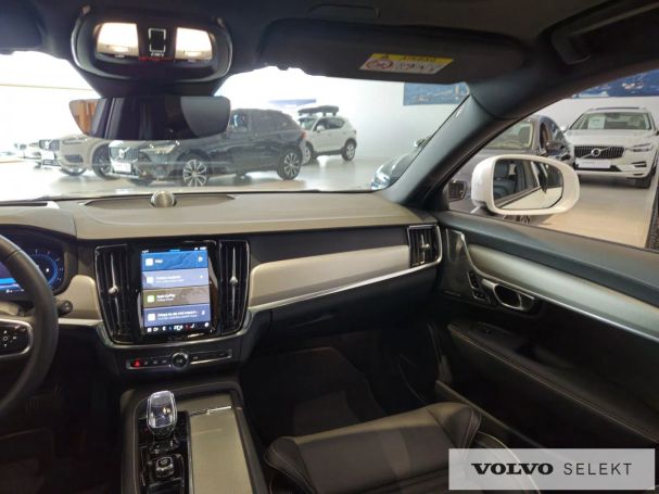 Volvo V90 Cross Country AWD 173 kW image number 38