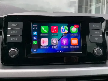 Car image 29