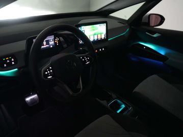 Car image 33