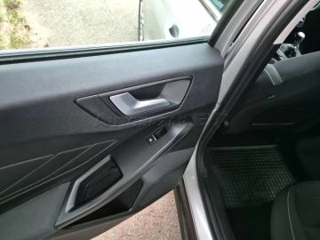 Car image 41