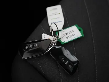 Car image 41