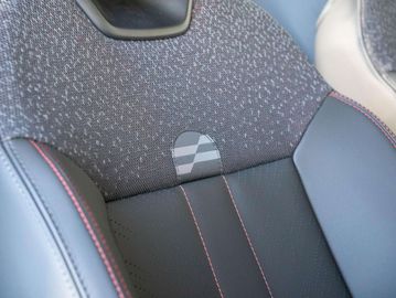 Car image 48