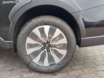 Car image 27