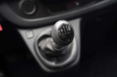 Car image 33