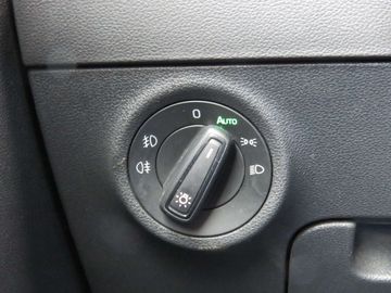 Car image 36