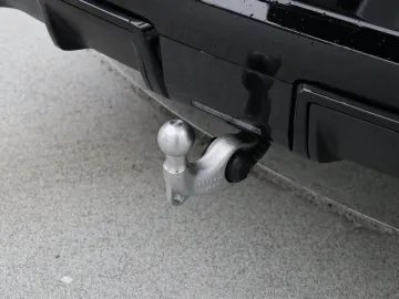 Car image 32