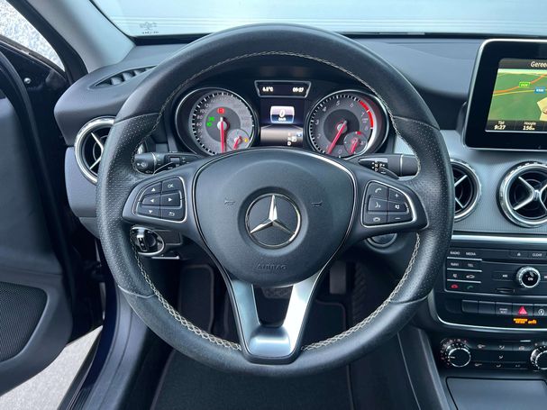 Mercedes-Benz GLA 180 90 kW image number 16