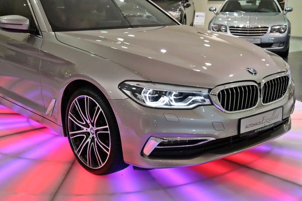 BMW 540i Touring xDrive 250 kW image number 29