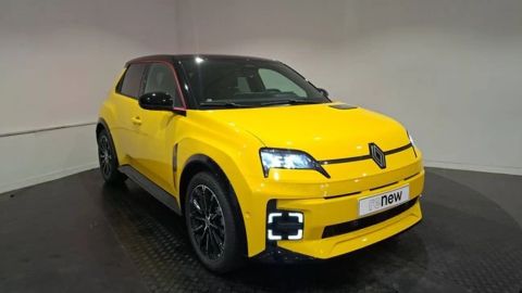 Car image 12