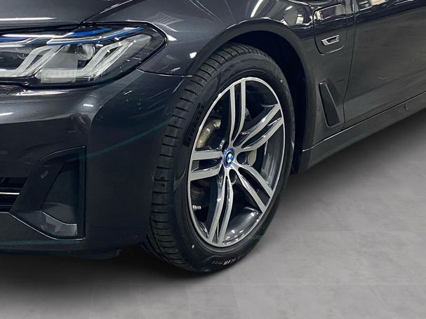 BMW 530 Touring 215 kW image number 6