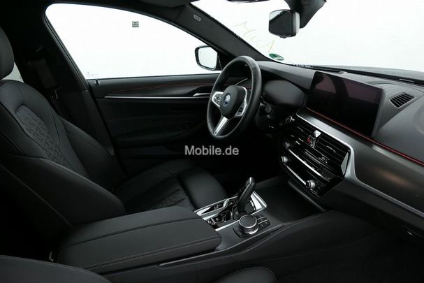 BMW 530 Touring xDrive 215 kW image number 5