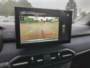 Car image 27