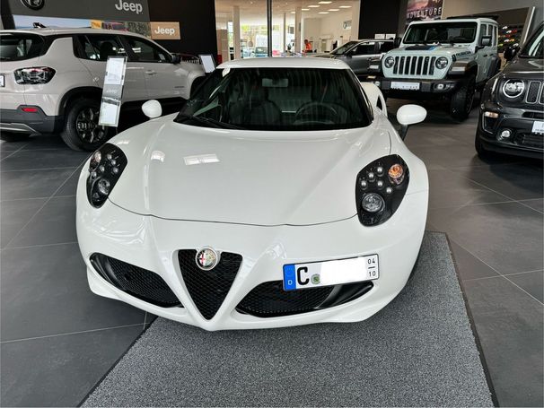 Alfa Romeo 4C TBi 177 kW image number 2