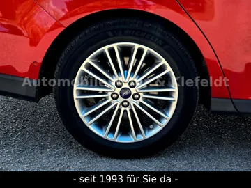 Car image 36