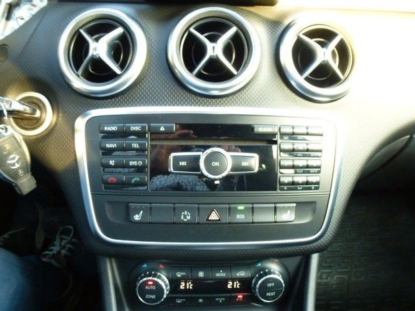 Mercedes-Benz A 180 BlueEFFICIENCY 90 kW image number 24