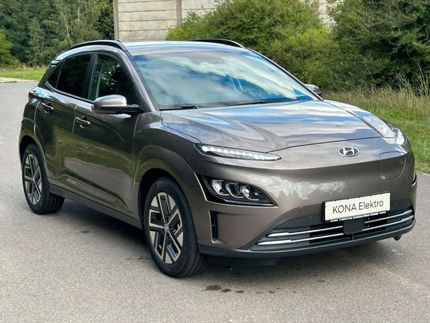 Hyundai Kona EV Trend 150 kW image number 2