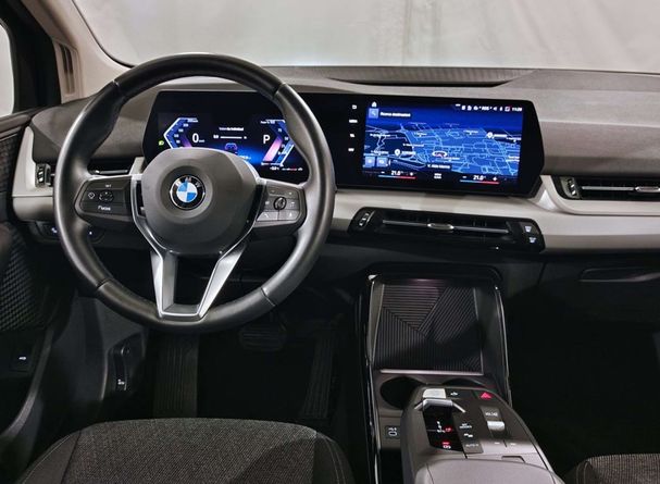 BMW 218i Active Tourer 100 kW image number 14