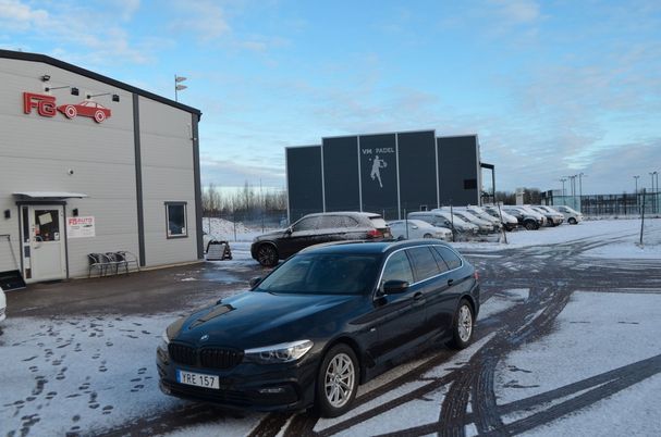 BMW 520d Touring xDrive 140 kW image number 8