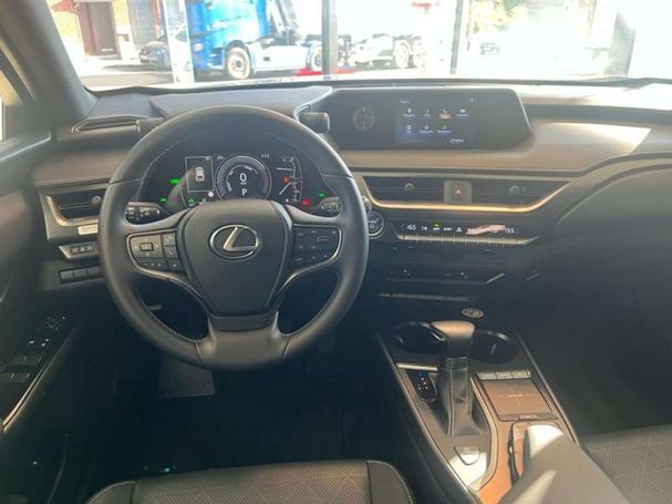 Lexus UX 250h 135 kW image number 12