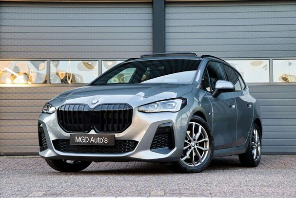 BMW 220i Active Tourer 115 kW image number 1