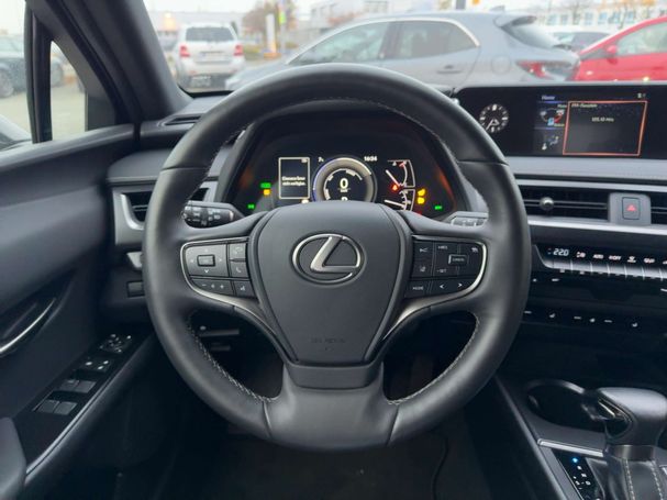 Lexus UX 250h 135 kW image number 10