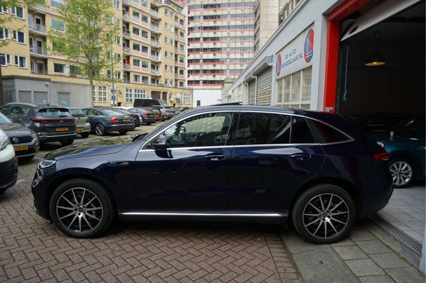 Mercedes-Benz EQC 400 4Matic 300 kW image number 3