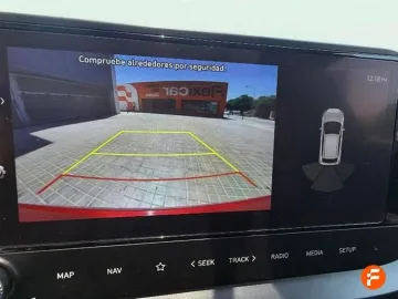 Car image 25
