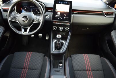 Car image 13