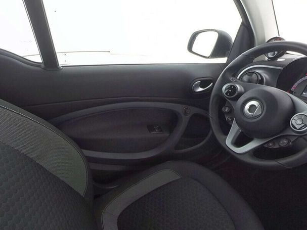 Smart ForTwo cabrio EQ 60 kW image number 8