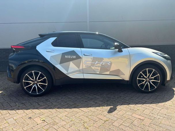 Toyota C-HR 2.0 Hybrid 145 kW image number 5