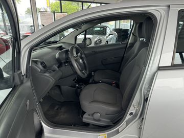 Car image 8