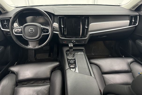 Volvo V90 D3 AWD Momentum 110 kW image number 18