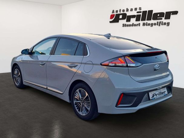 Hyundai Ioniq Hybrid 1.6 GDI Style 104 kW image number 4