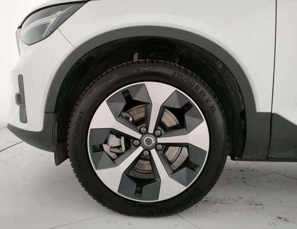 Volvo XC40 B3 Core 120 kW image number 8